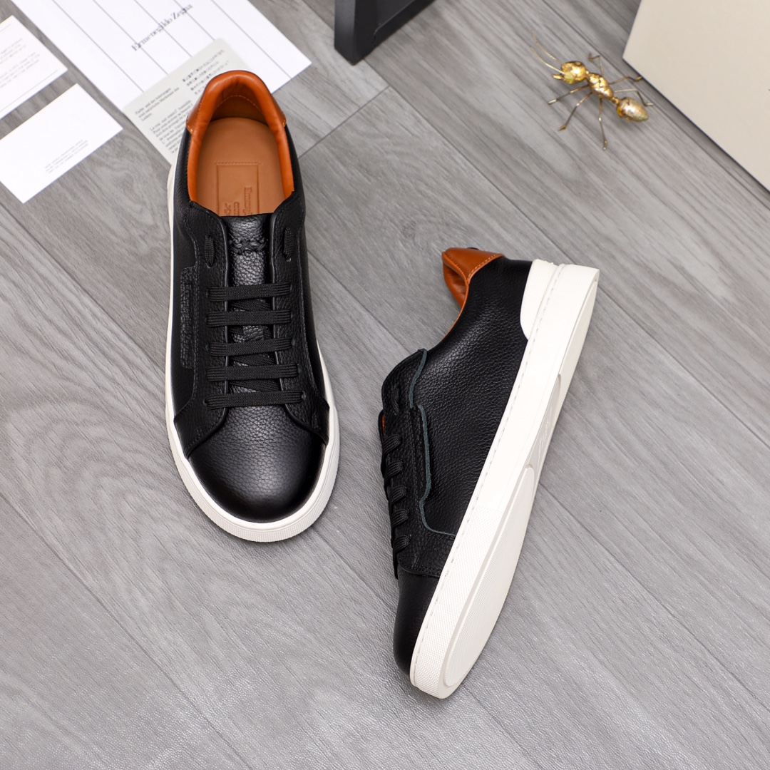 P280Marca: Mocasines Ermenegildo Zegna "Ermenegildo Zegna "Marca: Talla: 38-44Material: Parte superi