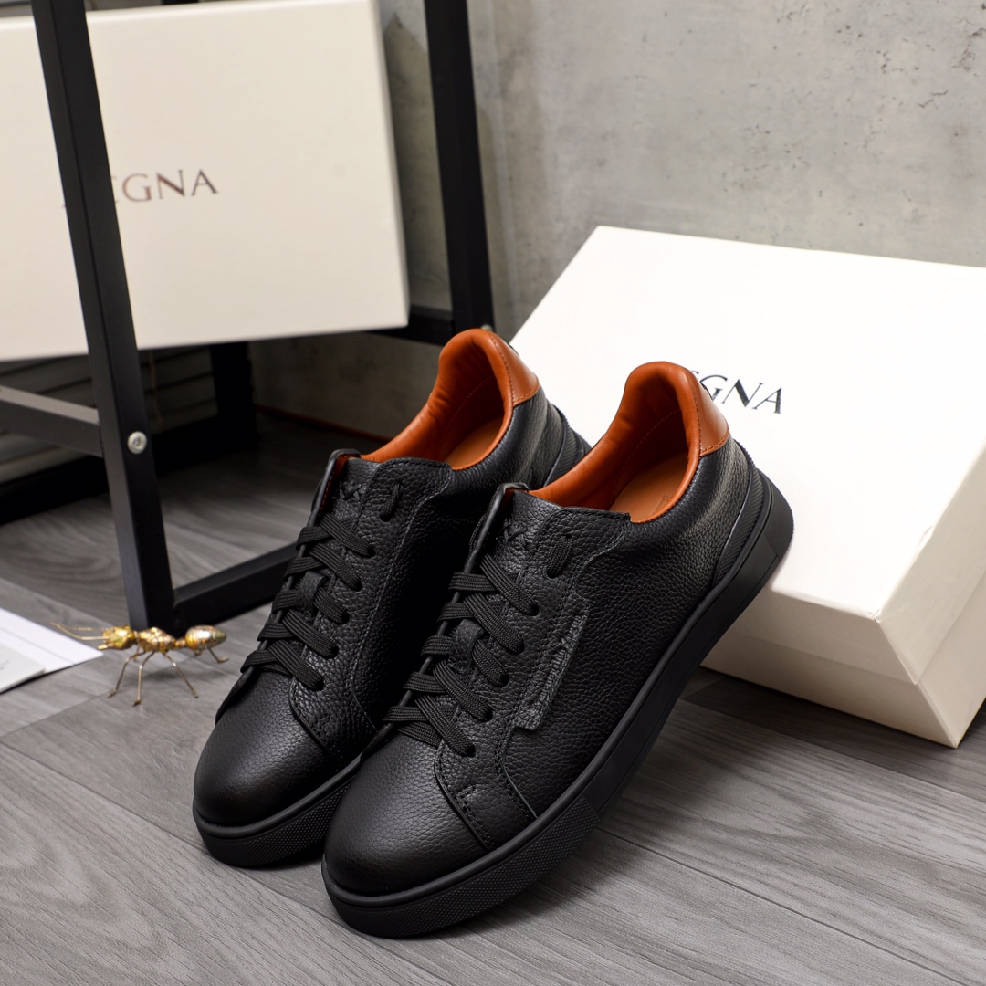 P280Marca: Mocasines Ermenegildo Zegna "Ermenegildo Zegna "Marca: Talla: 38-44Material: Parte superi