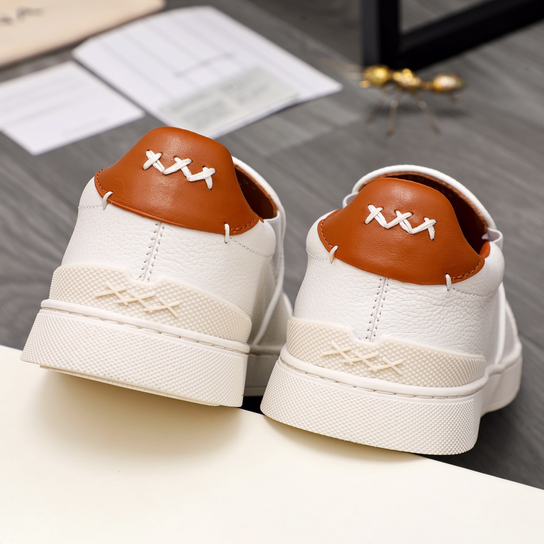 P260Marca: Ermenegildo Zegna "Zegna" Casual ShoesTalla: 38-44Materiales: Parte superior de piel de v