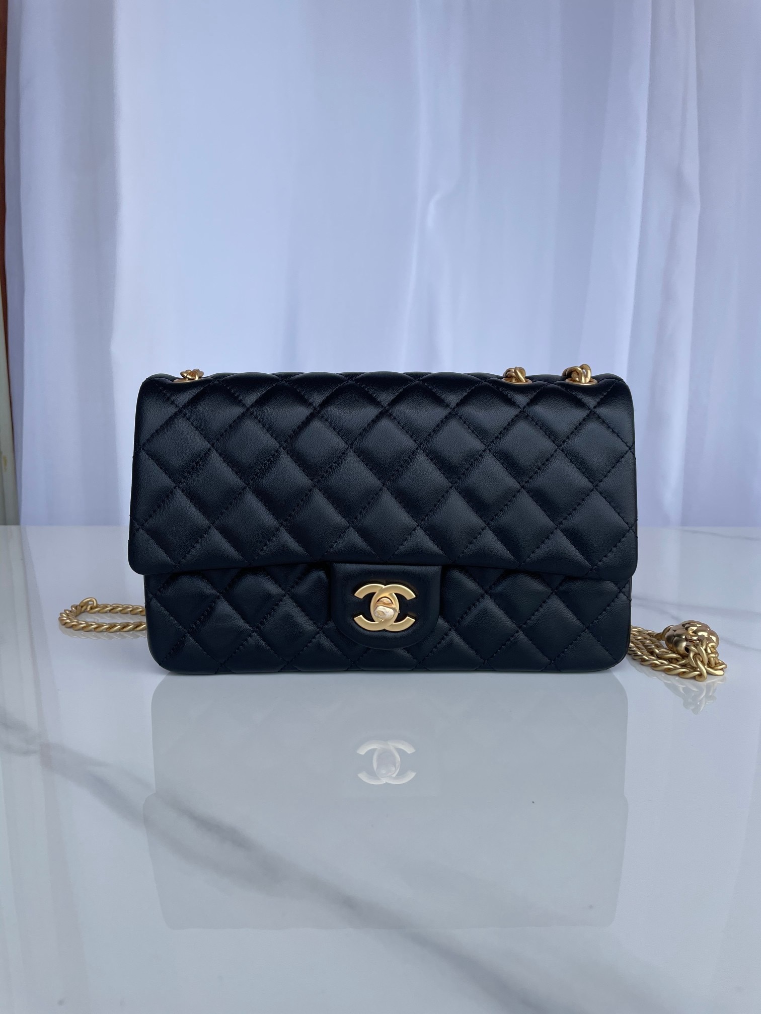 Marca: Chanel Modelo: As4064 Introducción: Calidad original, clásico, a la vanguardia de la magnificencia y el temperam…