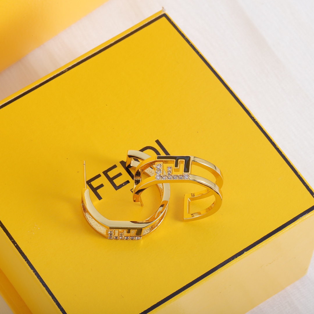 Fendi item 6