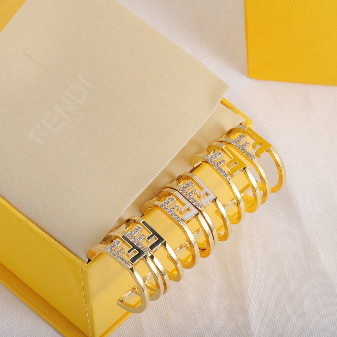 Fendi item