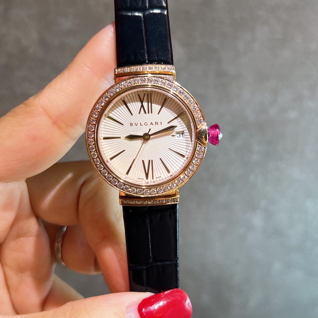 Bvlgari Lvcea rose gold case, diamond bezel, white dial, black leather strap 33mm Women's Automatic