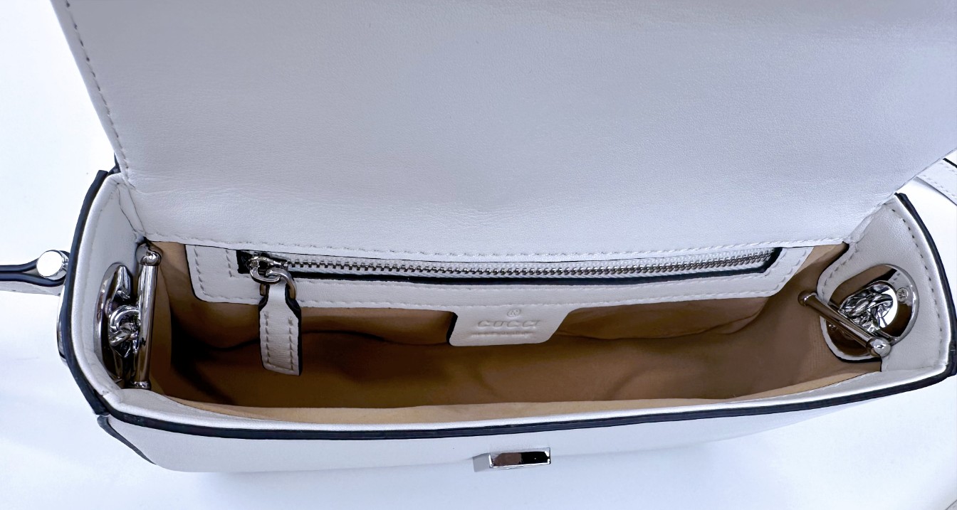 GUCCI Petite GGシリーズ迷你肩背包 - クラシックな白色と調節可能な肩 strap