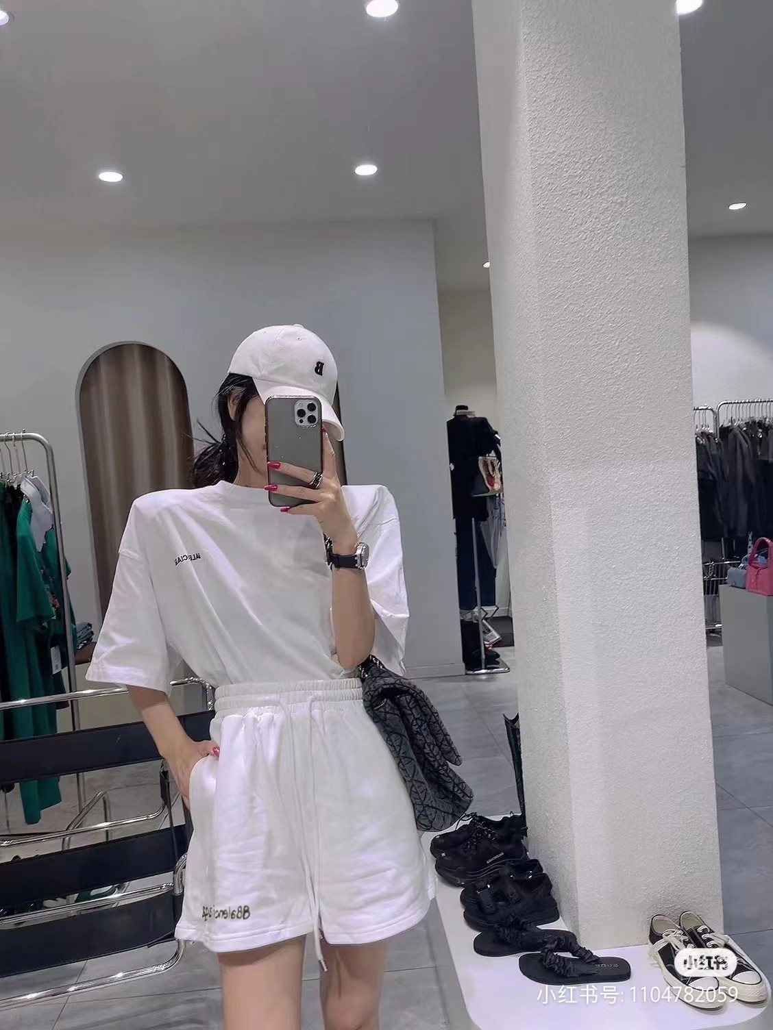 BALENCIAGA 巴黎世家 23ss 模糊字母短裤