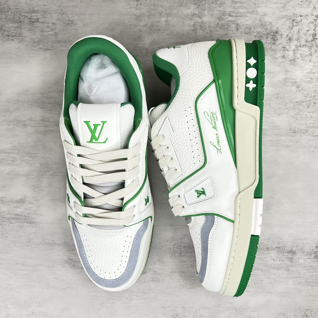Louis Vuitton 新款上架 2023 Louis*Vuitto* LV Trainer 最新款 大底和面料私模 绝对下血本费心思的一款鞋子 自Vifgil到来之后而设计的这一系列 每一季度都深受众多粉丝的青睐 TPU 大底 包装