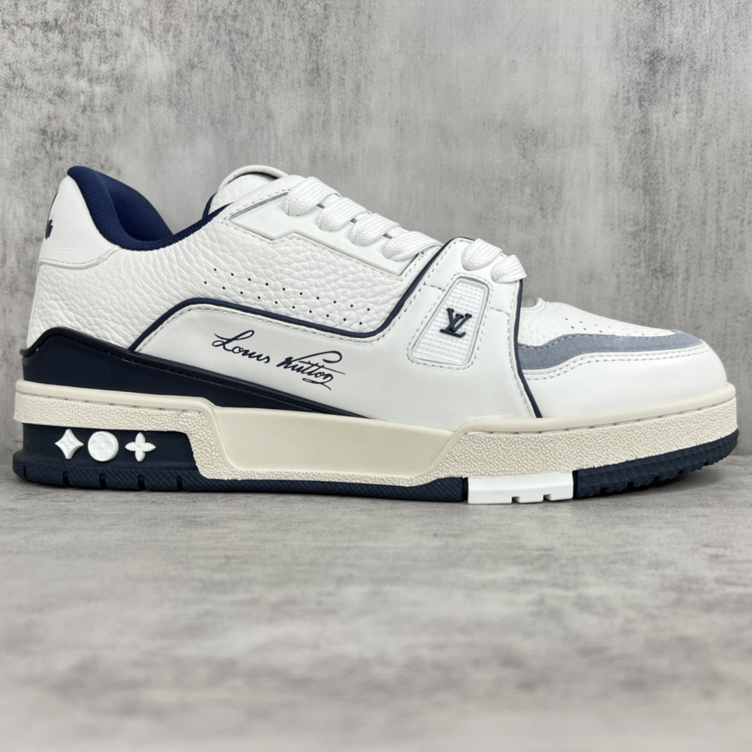 Louis Vuitton 新款上架 2023 Louis*Vuitto* LV Trainer 最新款 大底和面料私模 绝对下血本费心思的一款鞋子 自Vifgil到来之后而设计的这一系列 每一季度都深受众多粉丝的青睐 TPU 大底 包装