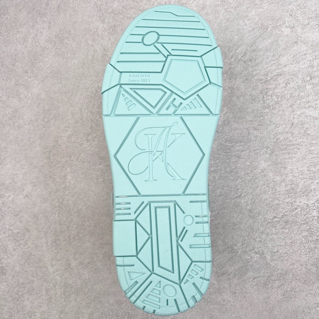 图片[9]-＃福利特价 KAALIXTO Retro Vintage 星星潮流休闲防滑耐磨低帮板鞋 此款鞋使用牛仔作为主要的鞋面材质 结实耐磨 鞋舌设计特有印花皮牌作为搭配充分凸显牛仔的特性 整体鞋款采用牛仔面料随意角度拼接的呈现方法 打破消费者原有对鞋子的刻板印象 让人耳目一新 织麦标在彰品品牌属性的同时更具牛仔的代表性元素 并采用加厚内里 穿着舒适透气 鞋底做旧氧化 尺码：36 37 38 39 40 41 42 43 44 45-选品中心