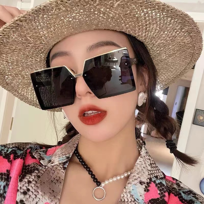 2023 AAA Replica Customize
 Chanel Sunglasses Spring Collection