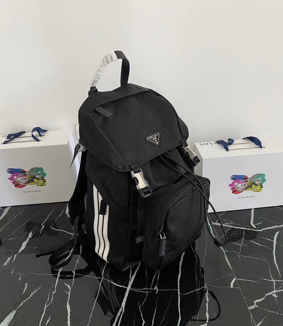 ad Pd コラボデザイン リュックサック Re-Nylon Saffiano