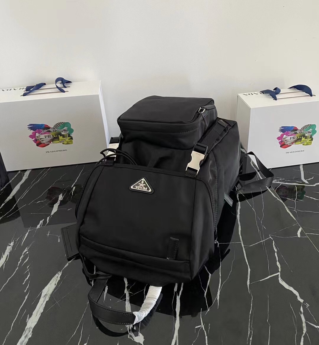 最高級 メンズ バックパック 新作 秋冬スタイル