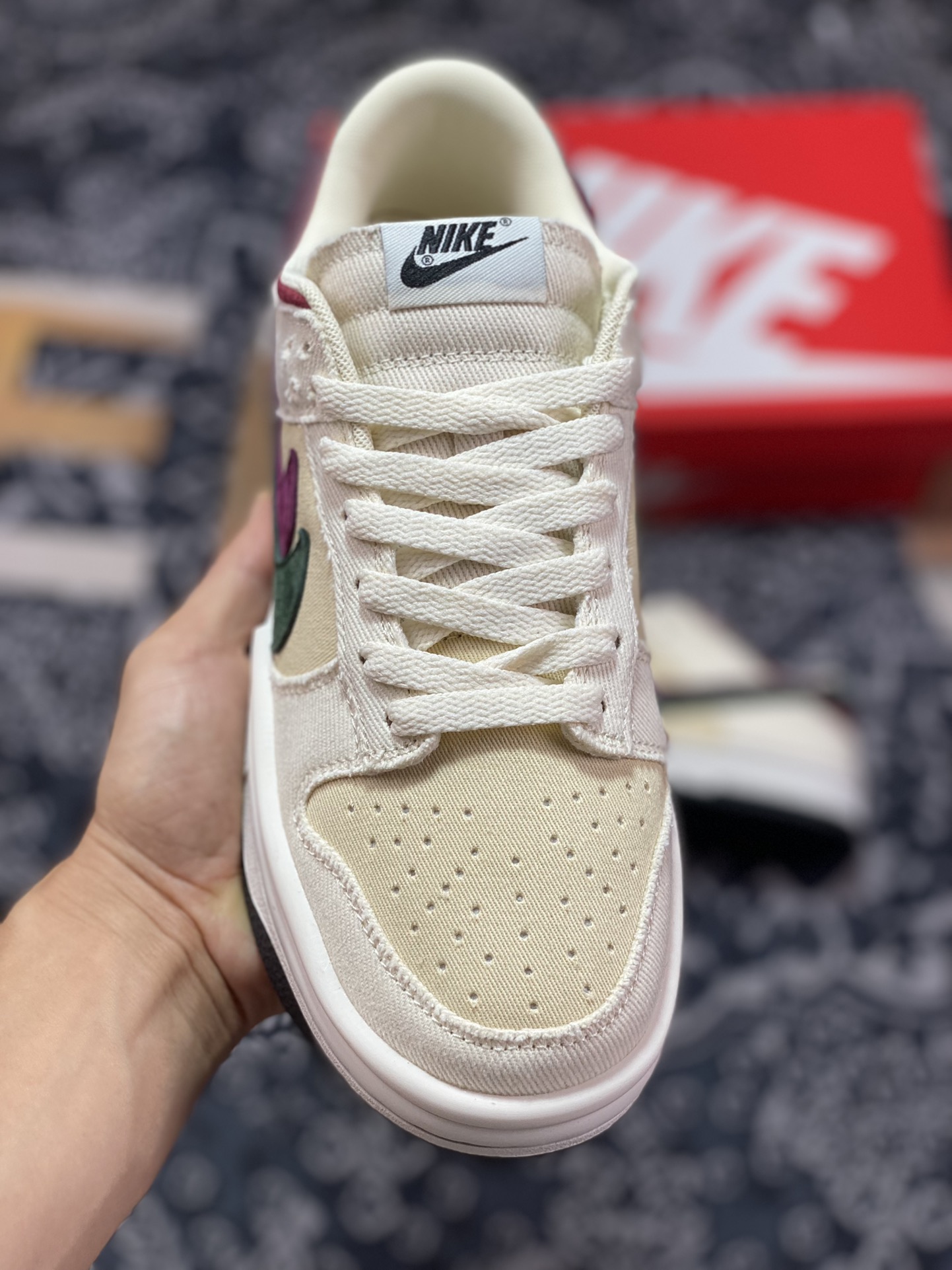 300 Nike SB Dunk Low Twist”Denim/Milk/Green”扣篮加强版系列低帮板鞋“磨破牛仔布米黄酒红绿双钩”DZ2794-366