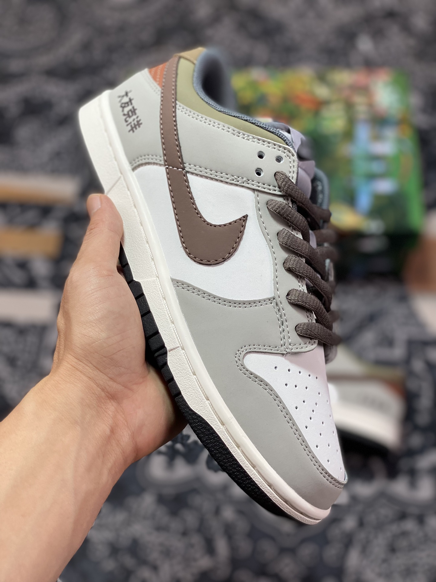 280 Otomo Katsuhiro x Nike SB Dunk Low”Steamboy OST”扣篮系列板鞋“磨砂灰白深棕大友克洋”DD0302-657