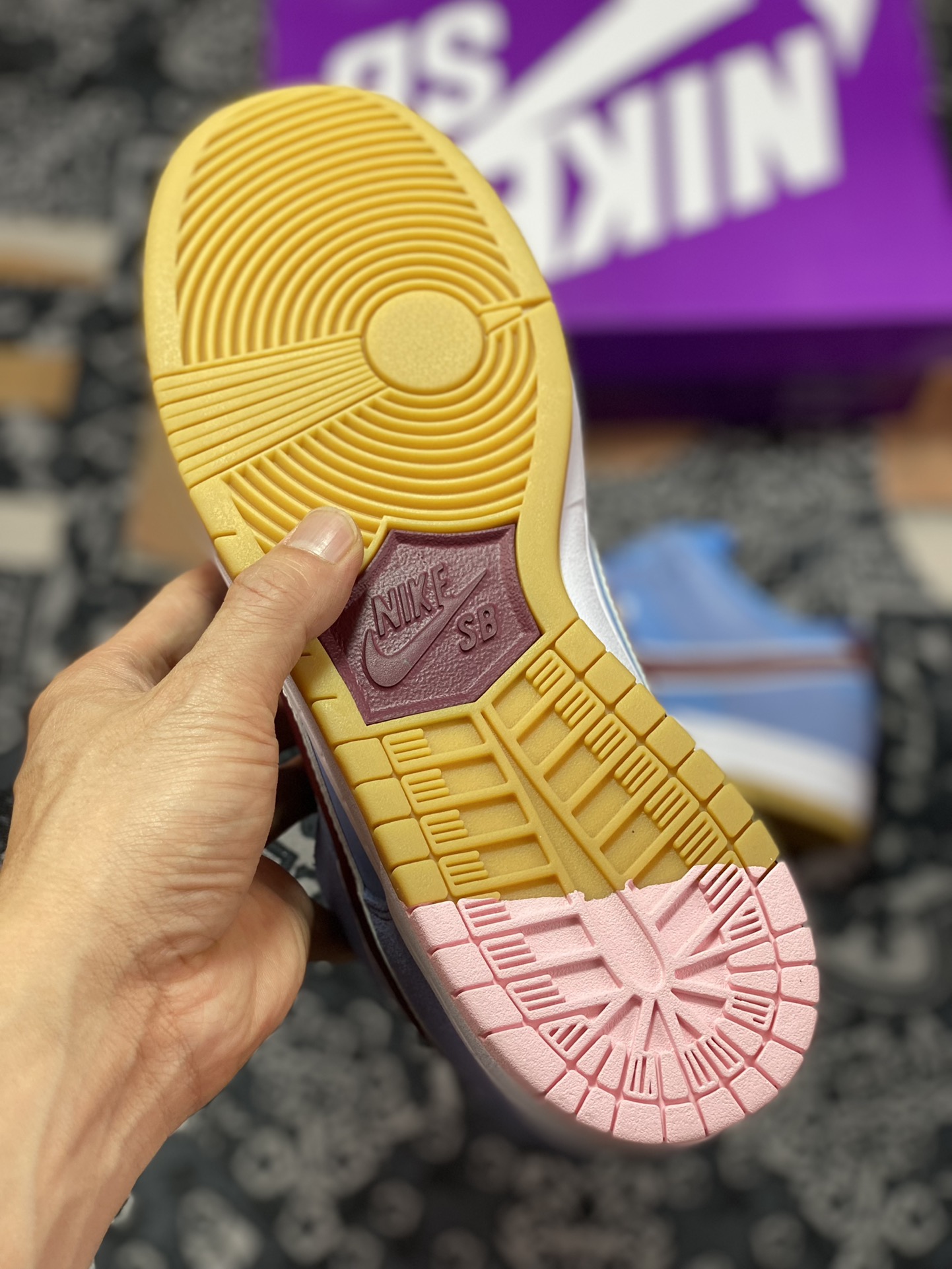 320 Nike SB Dunk Low Pro PRM”Philadelphia Phillies”扣篮板鞋“费城人蓝色泡泡糖”DQ4040-400