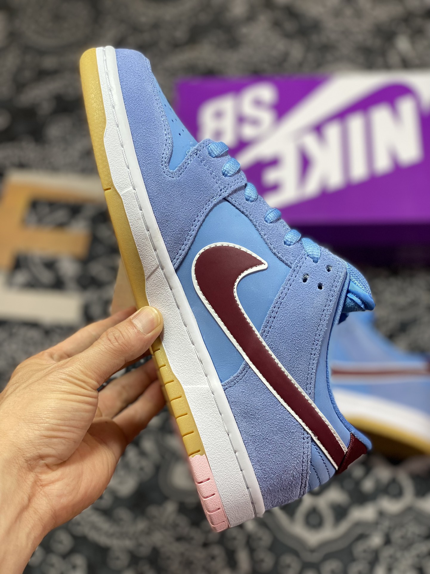 320 Nike SB Dunk Low Pro PRM”Philadelphia Phillies”扣篮板鞋“费城人蓝色泡泡糖”DQ4040-400
