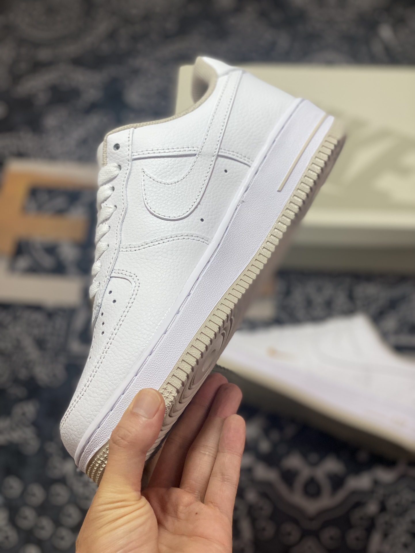 220 Nike Air Force 1'07”40th Anniversary/White/Khaki”空军一号板鞋DD1225-007