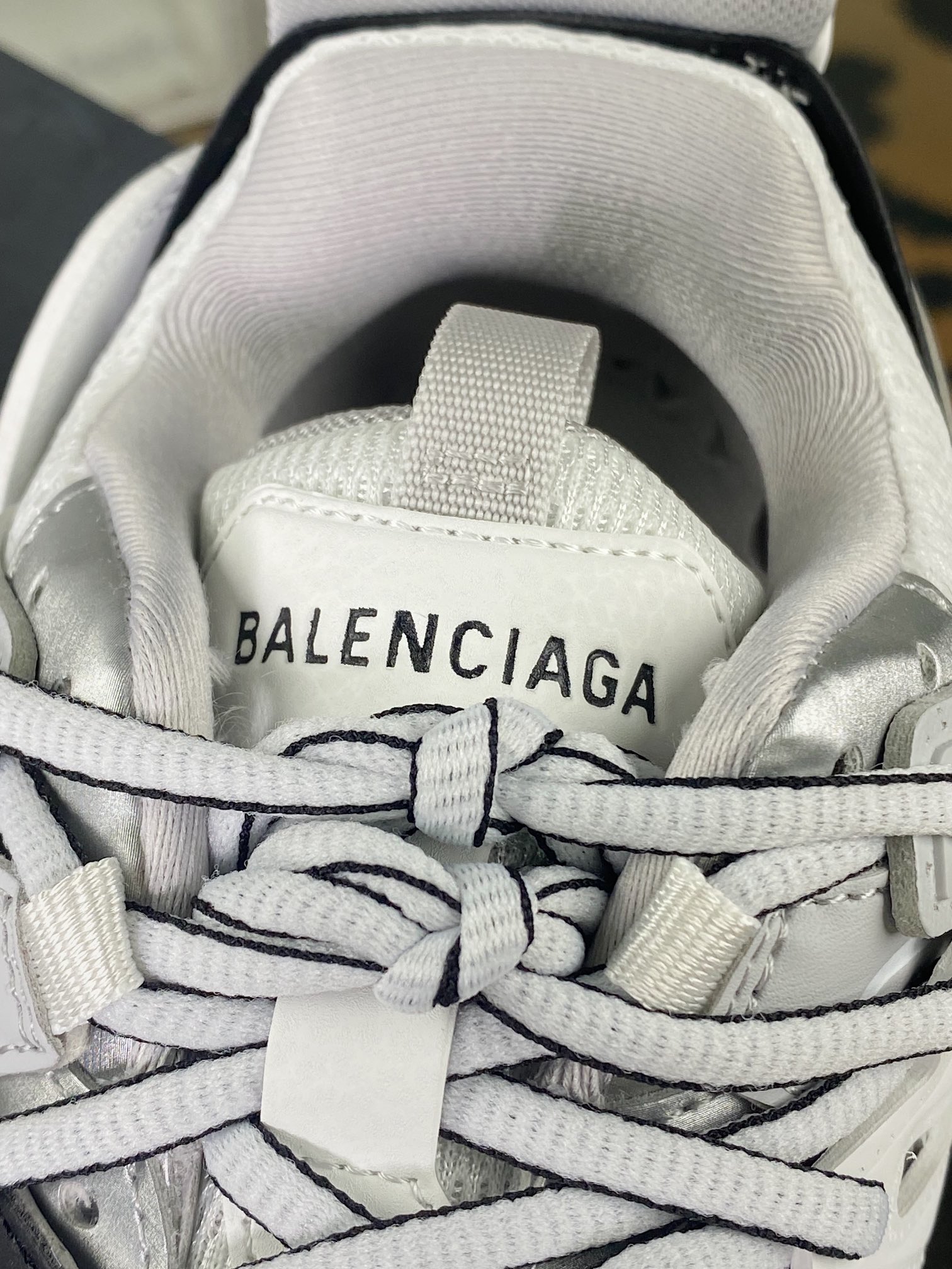 BALENCIAGA Track Traine3.0 generation series retro jogging shoes 