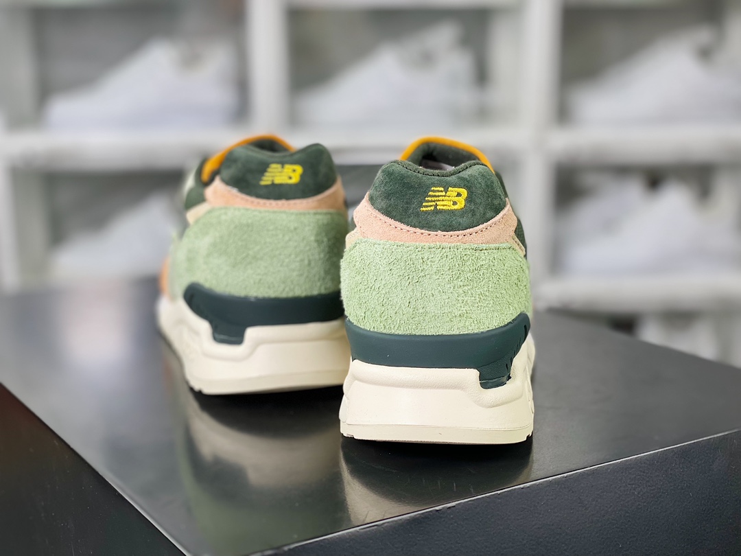 New Balance M998 Made in USA ”Broadacre City” high-end American jogging shoes ”stitched brown and yellow matcha green” M998KT1