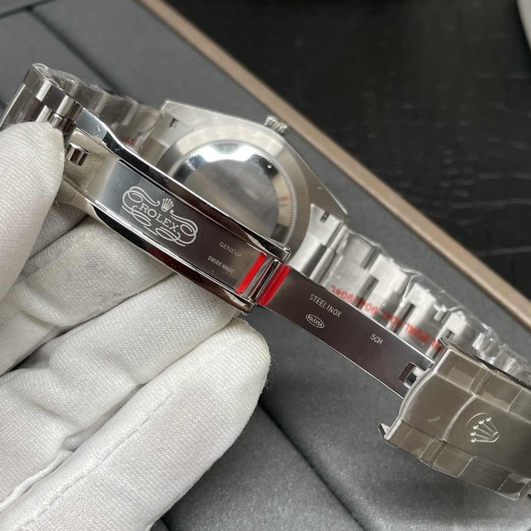 Rolex 黑恒动 蚝式恒动型41系列