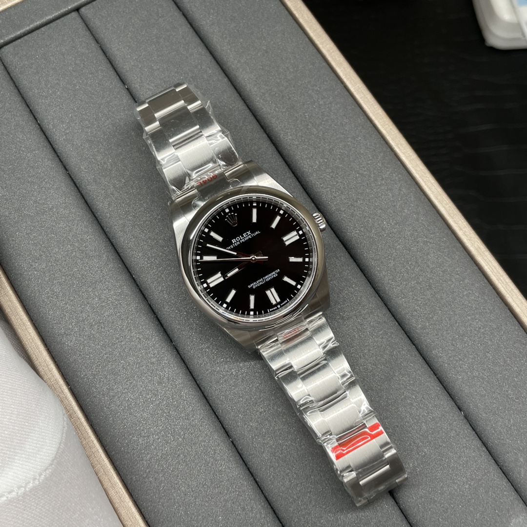 Rolex 黑恒动 蚝式恒动型41系列