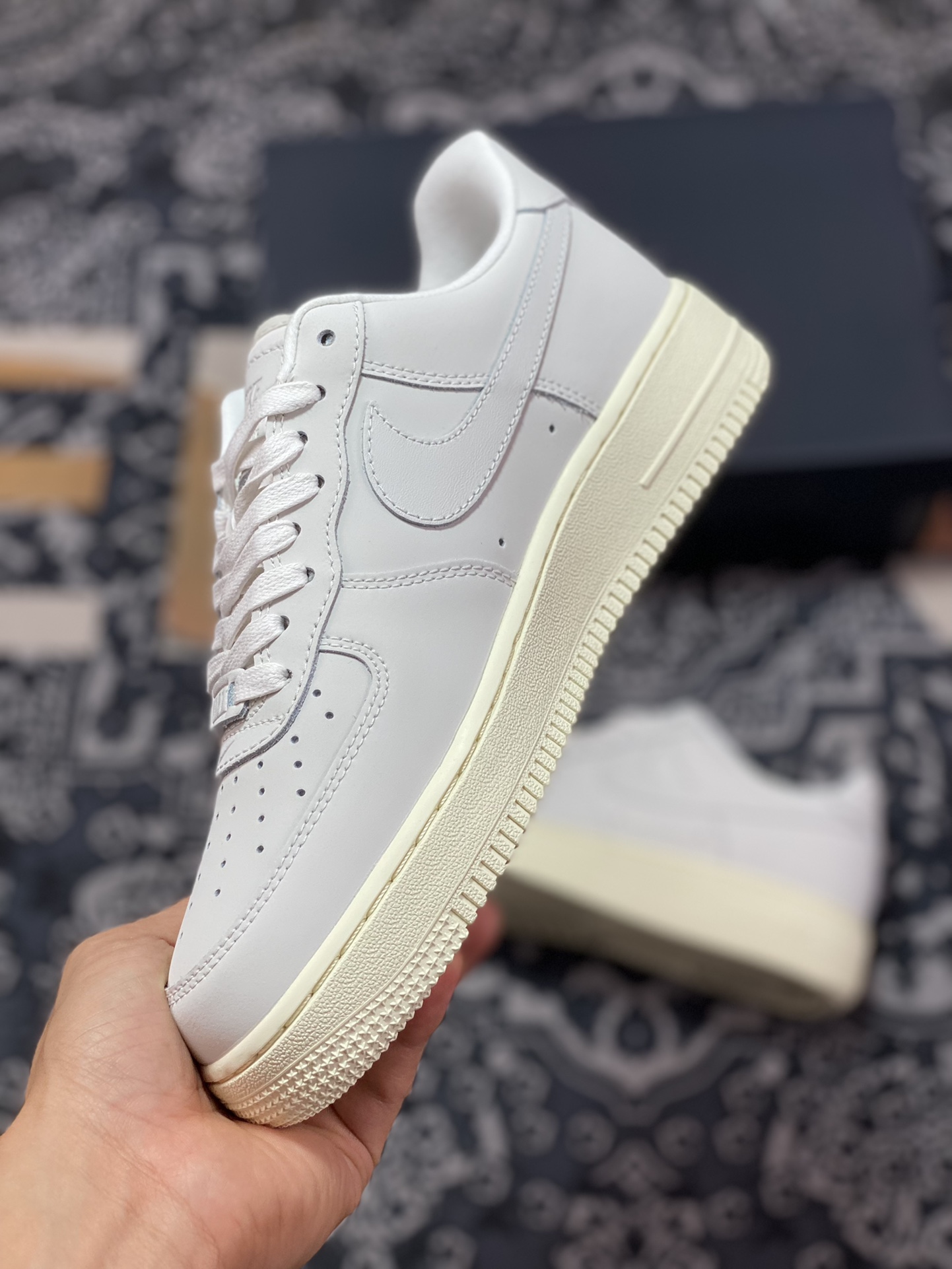 200 Nike Air Force 1’07 Low PRM”Summit White”空军一号经典低帮板鞋“云峰白米黄底”DR9503-100
