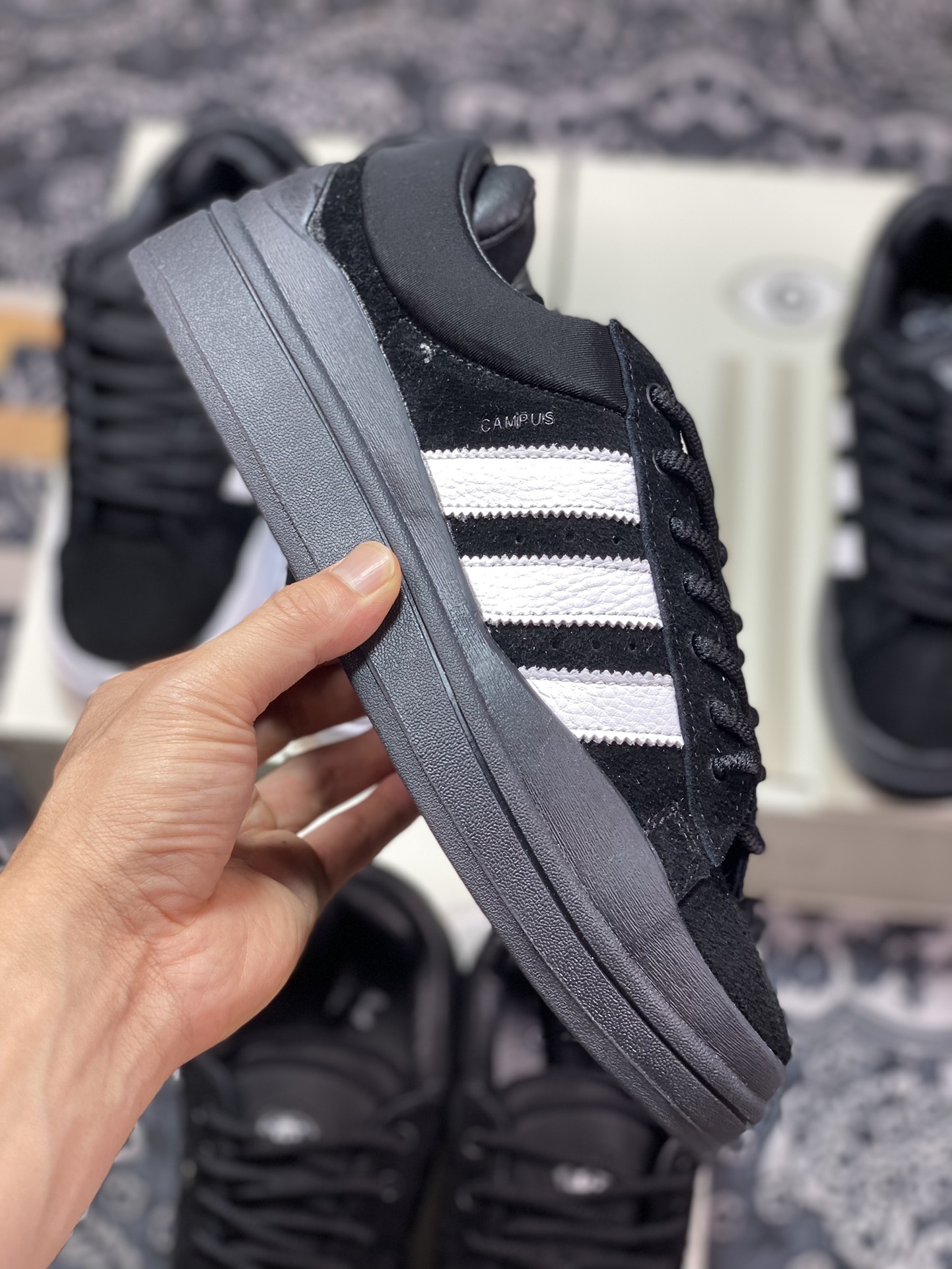 Original grade Bad Bunny x Adidas Campus Light College Wright series low-top retro lace-up casual sports sneakers FZ5827