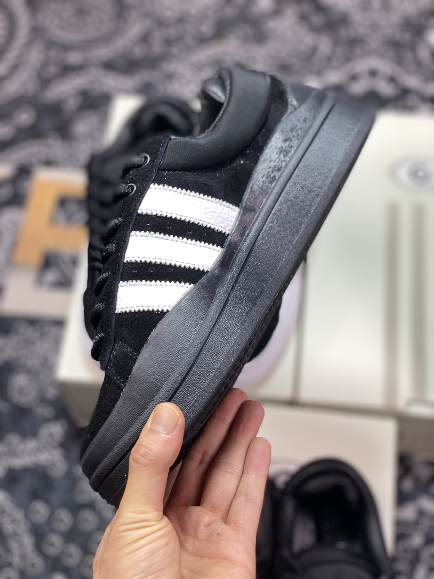 Original grade Bad Bunny x Adidas Campus Light College Wright series low-top retro lace-up casual sports sneakers FZ5827