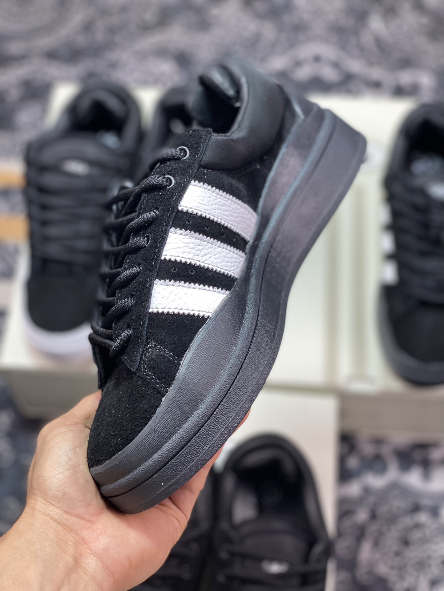 Original grade Bad Bunny x Adidas Campus Light College Wright series low-top retro lace-up casual sports sneakers FZ5827