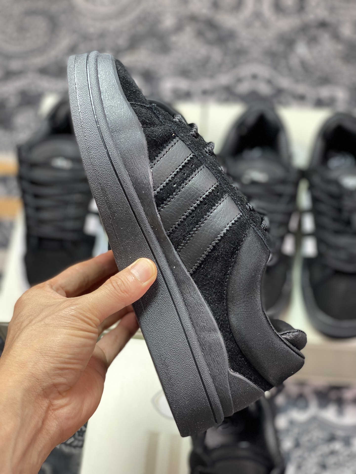 Original grade Bad Bunny x Adidas Campus Light College Wright series low-top retro lace-up casual sports sneakers FZ5825