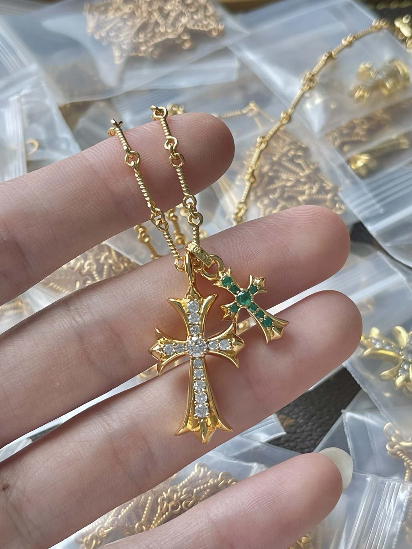 Chrome Hearts 克罗心 双十字架项链白钻 绿钻