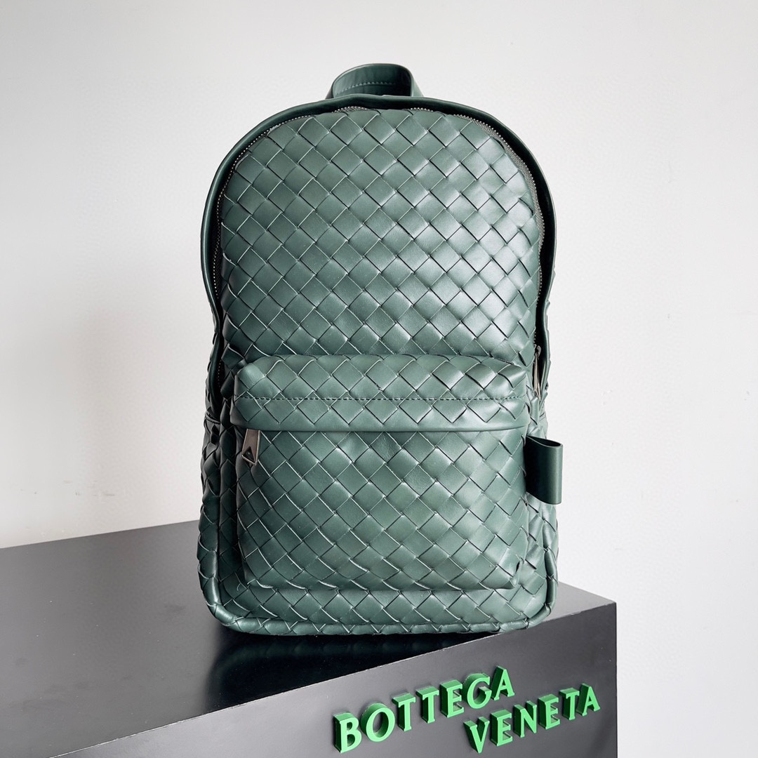 Bottega Veneta Small ~ turquoise green