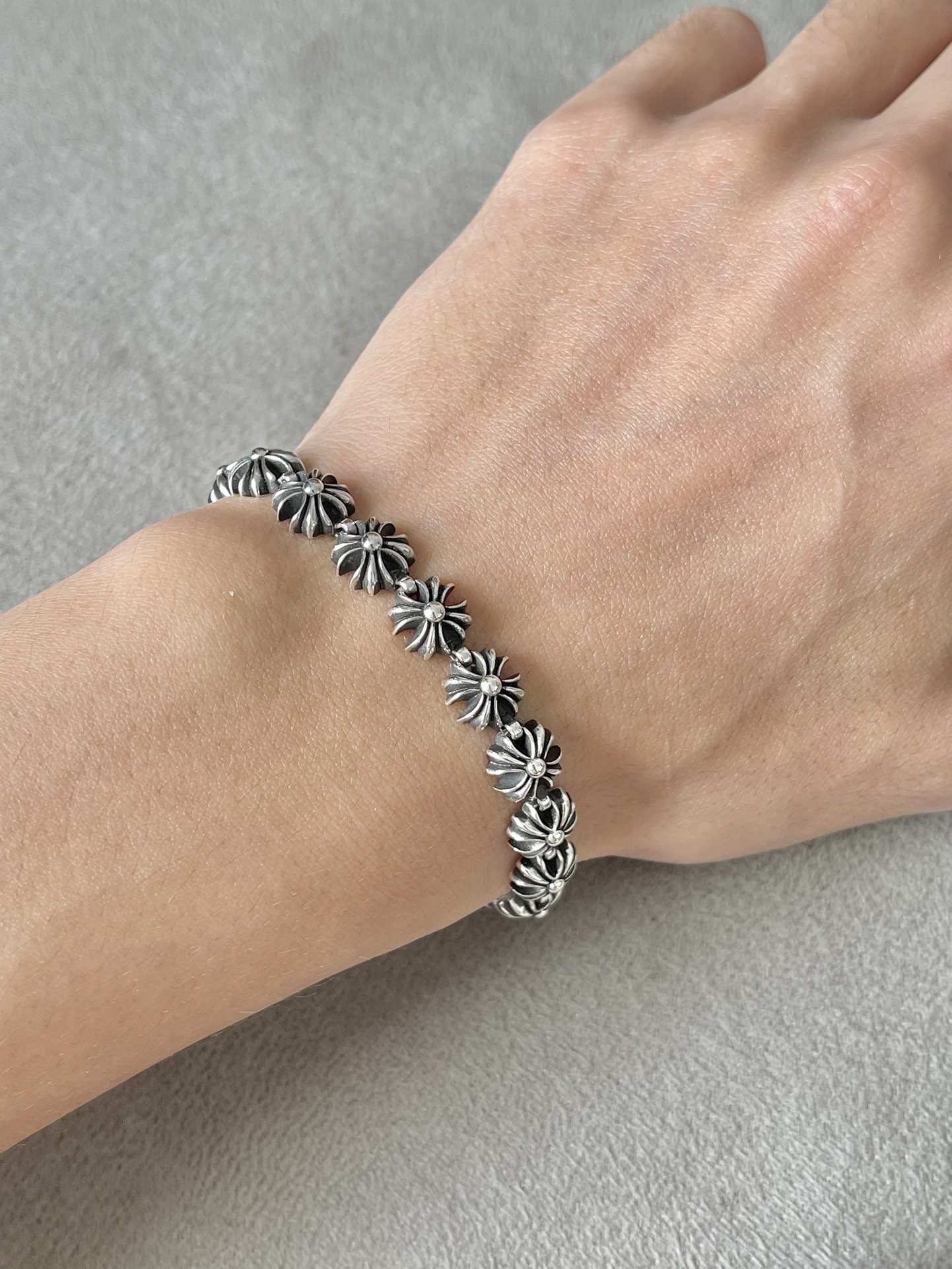 Chrome Hearts 克罗心 十字花手链