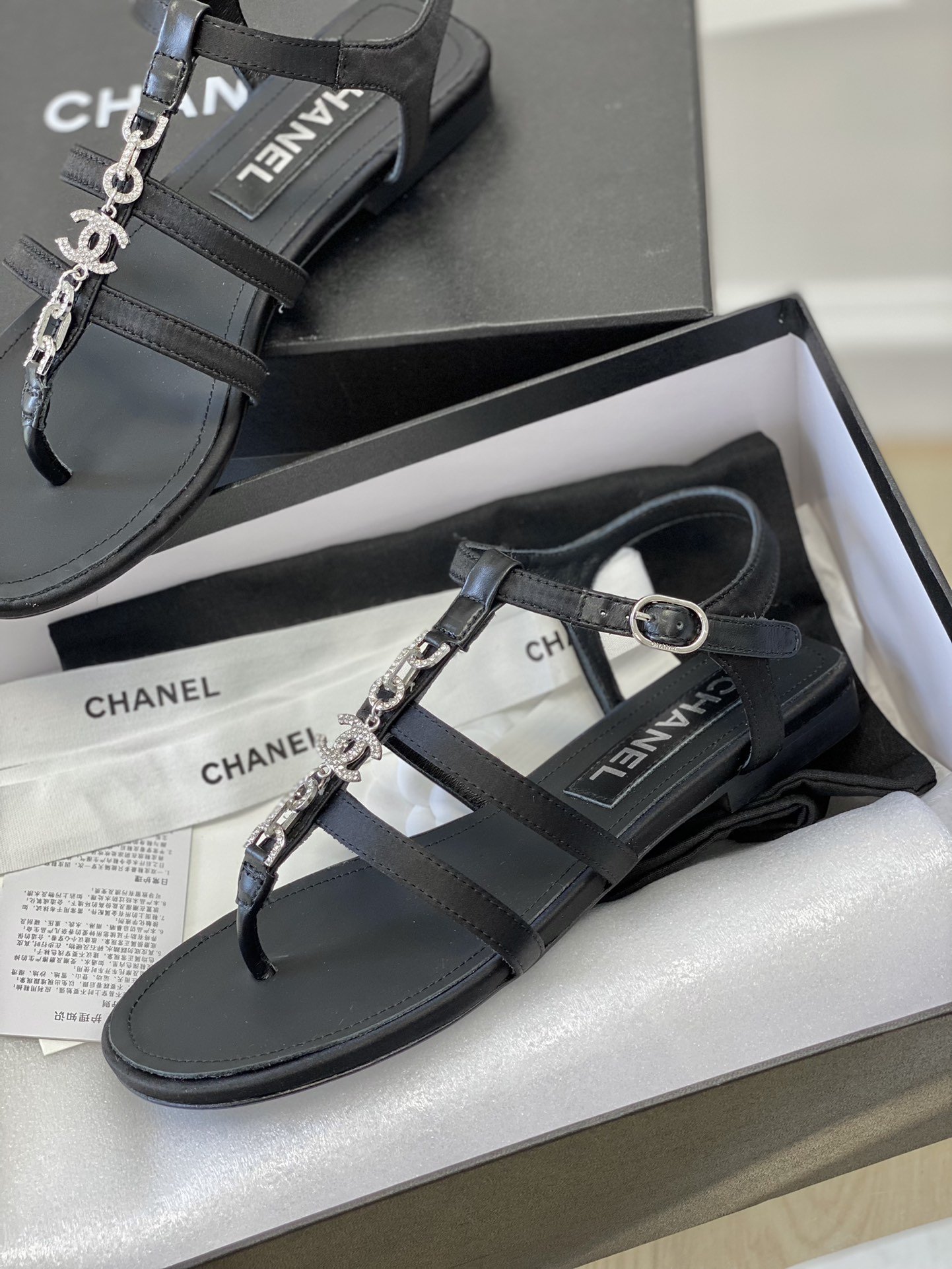 Chanel23专柜新款主推系列凉鞋