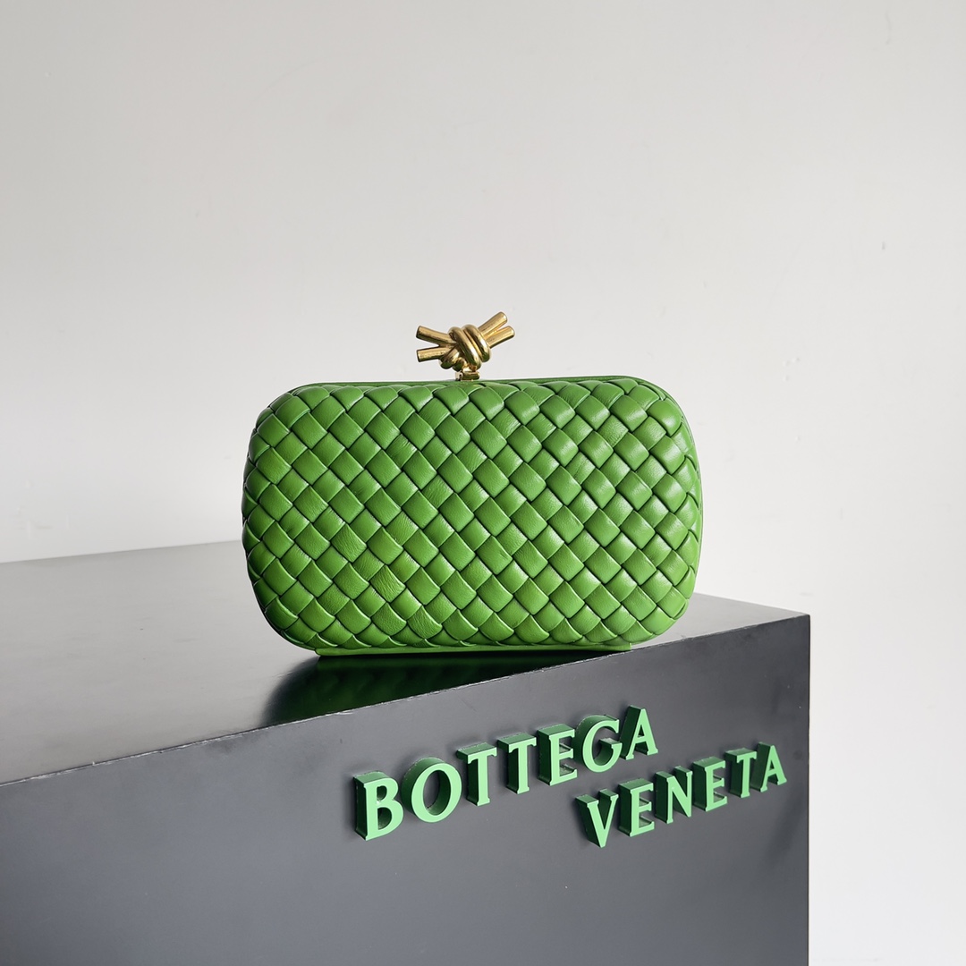 Bottega Veneta 1:1
 Crossbody & Shoulder Bags Weave Vintage