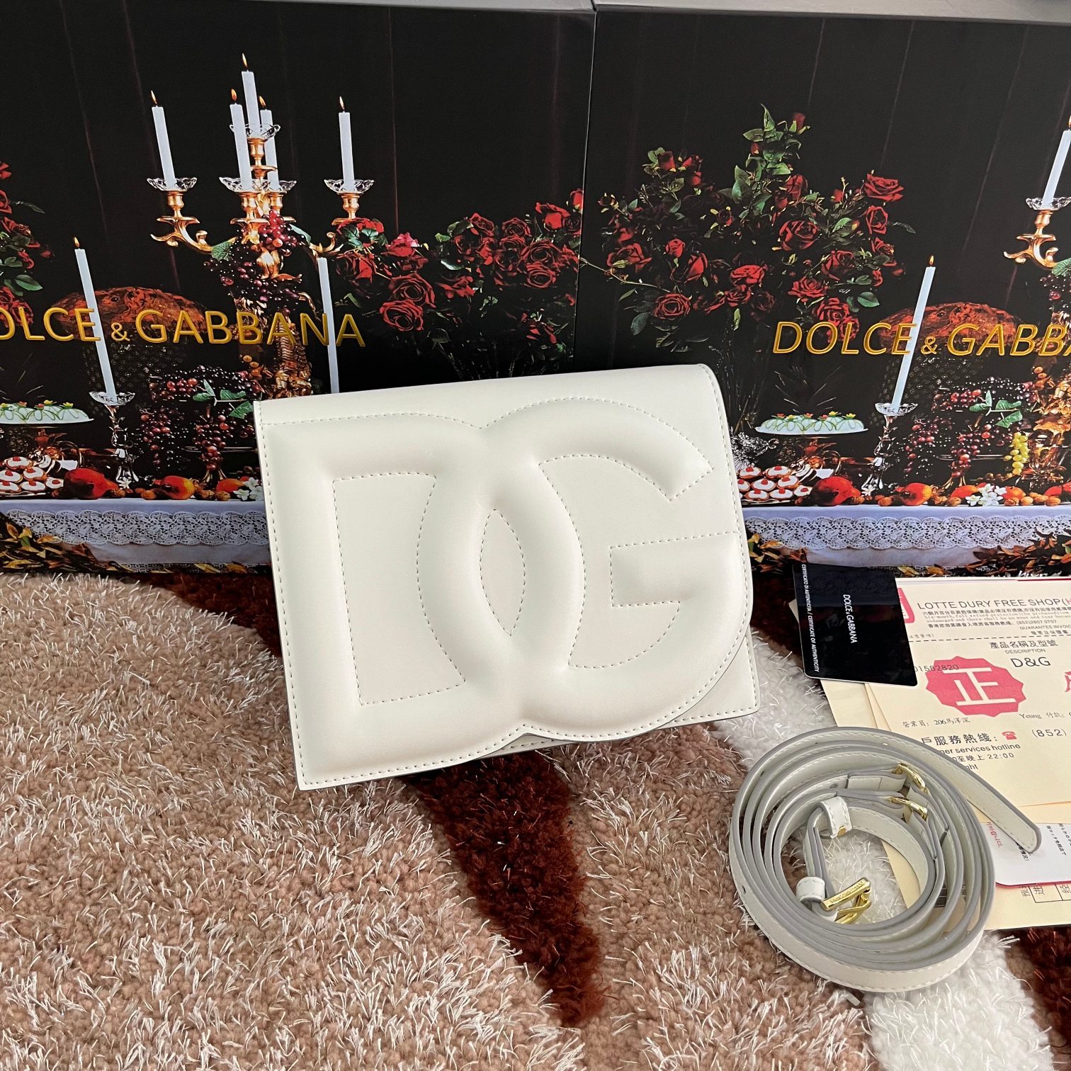 Dolce&Gabbana杜嘉班纳款号5515顶级原单细腻手工制造采用进口牛皮包身顶部纯手工油边点缀立身