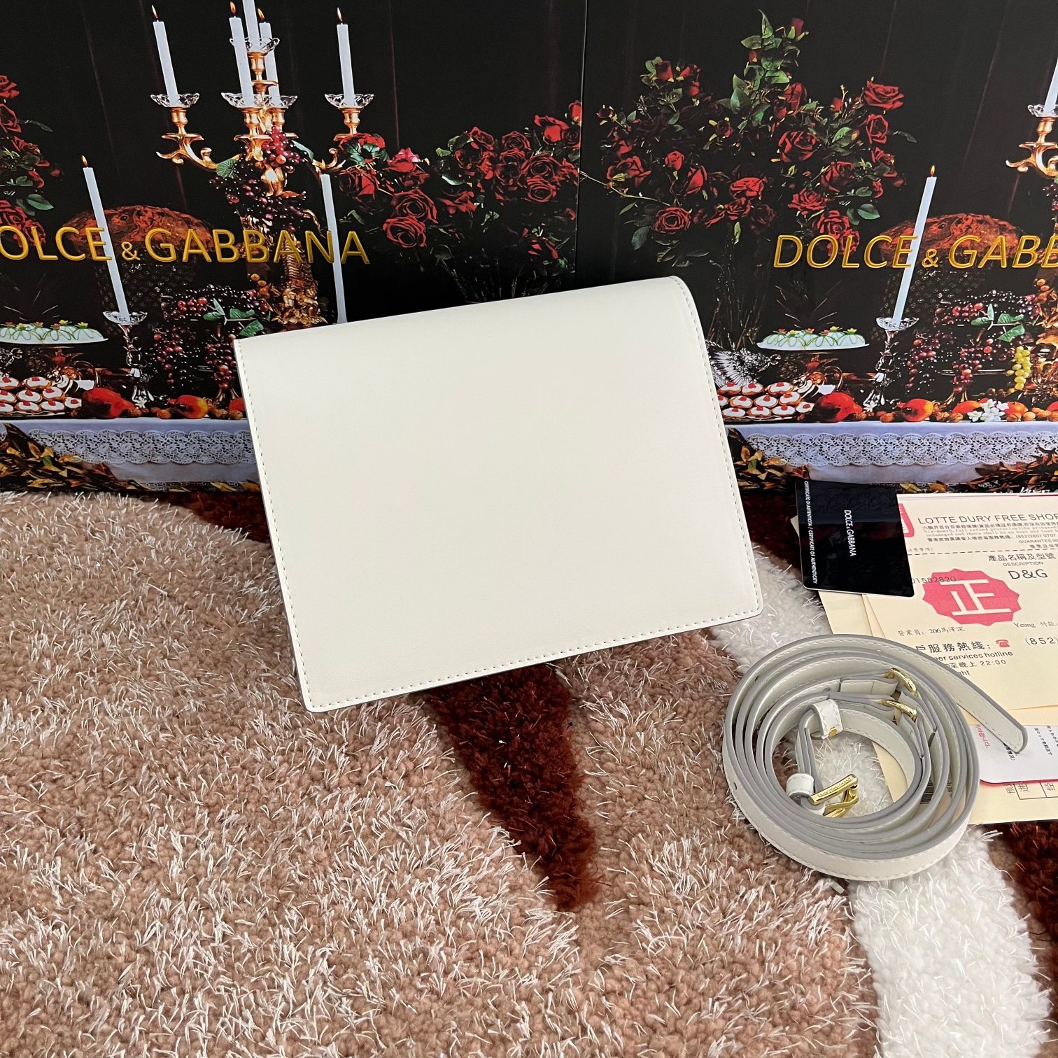 Dolce&Gabbana杜嘉班纳款号5515顶级原单细腻手工制造采用进口牛皮包身顶部纯手工油边点缀立身