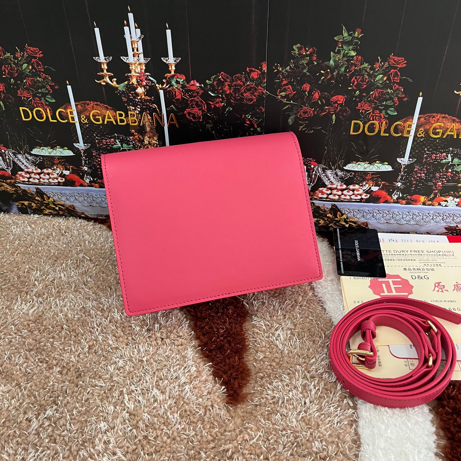 Dolce&Gabbana杜嘉班纳款号5515顶级原单细腻手工制造采用进口牛皮包身顶部纯手工油边点缀立身