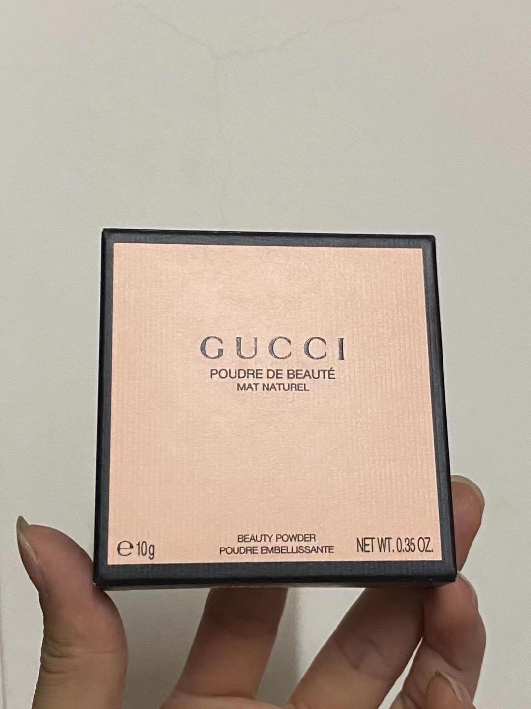 50. Nueva versión GUCCI polvo compacto 10g 🔜 Calidad 1:1❗️4 colores: 000 transparente, 00.5 blanco porcelana tono cáli…