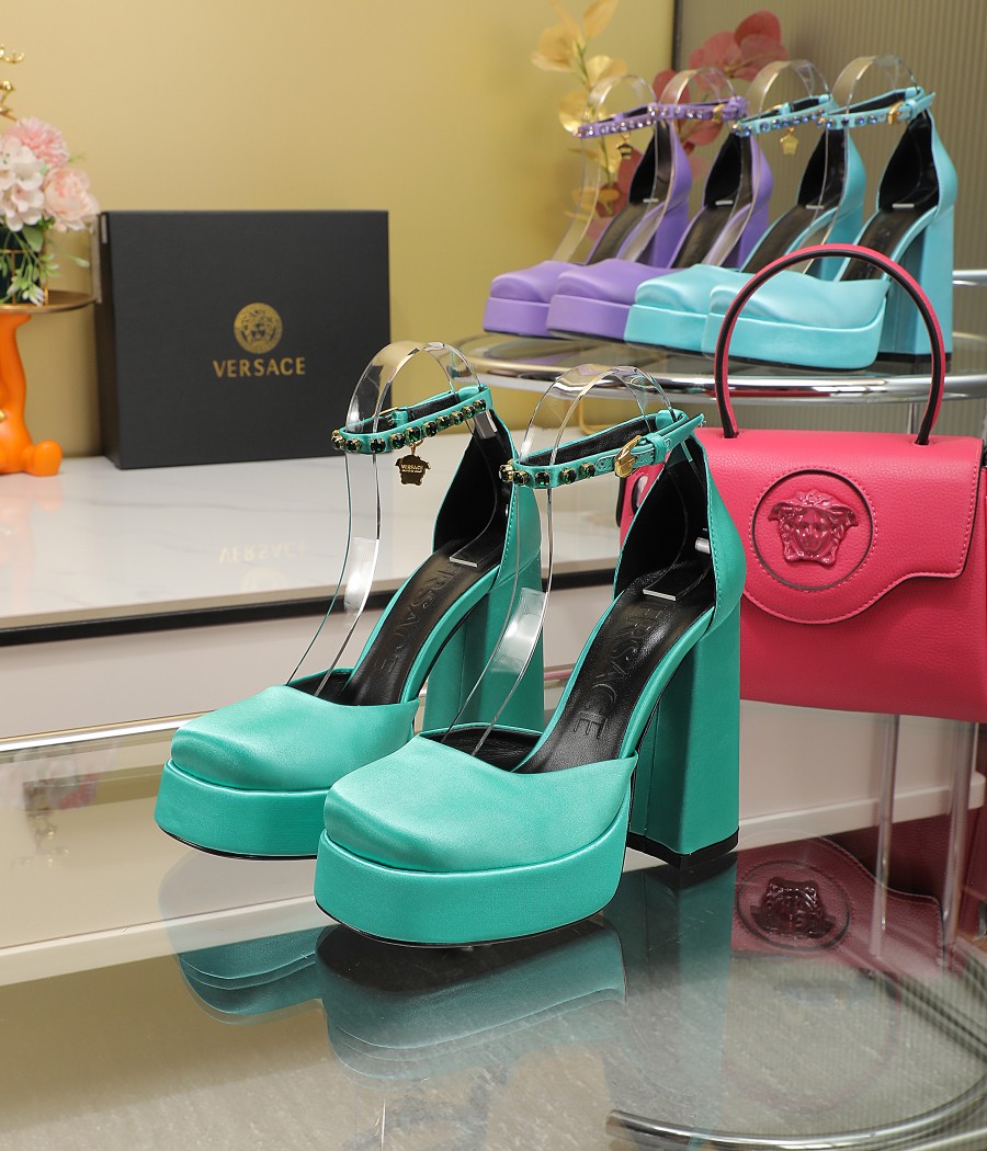 Precio de fábrica: suela de goma m, suela de cuero 295m. Yardage: 34-42 Versace nuevos zapatos de ta