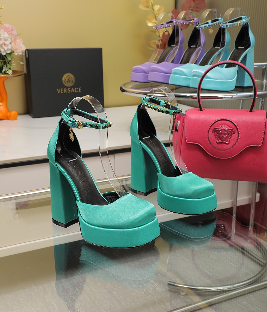 Precio de fábrica: suela de goma m, suela de cuero 295m. Yardage: 34-42 Versace nuevos zapatos de ta