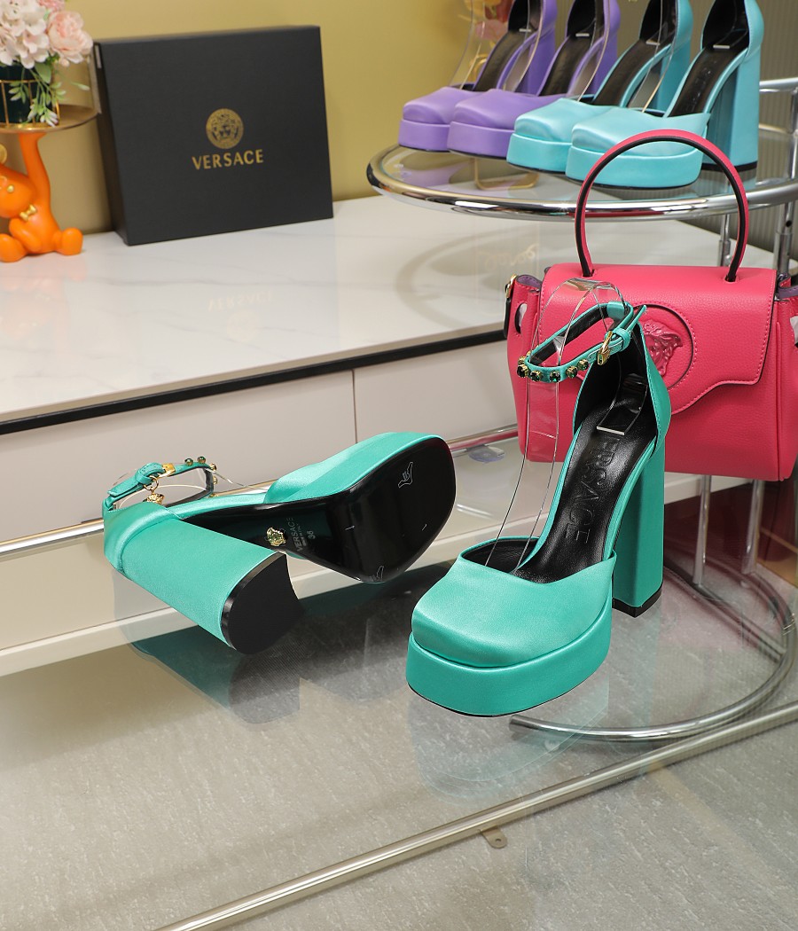 Precio de fábrica: suela de goma m, suela de cuero 295m. Yardage: 34-42 Versace nuevos zapatos de ta