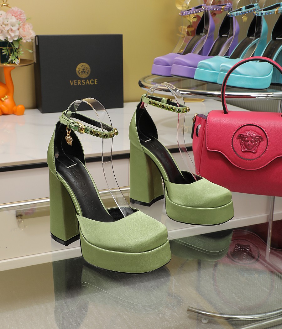 Precio de fábrica: suela de goma m, suela de cuero 295m. Yardage: 34-42 Versace nuevos zapatos de ta
