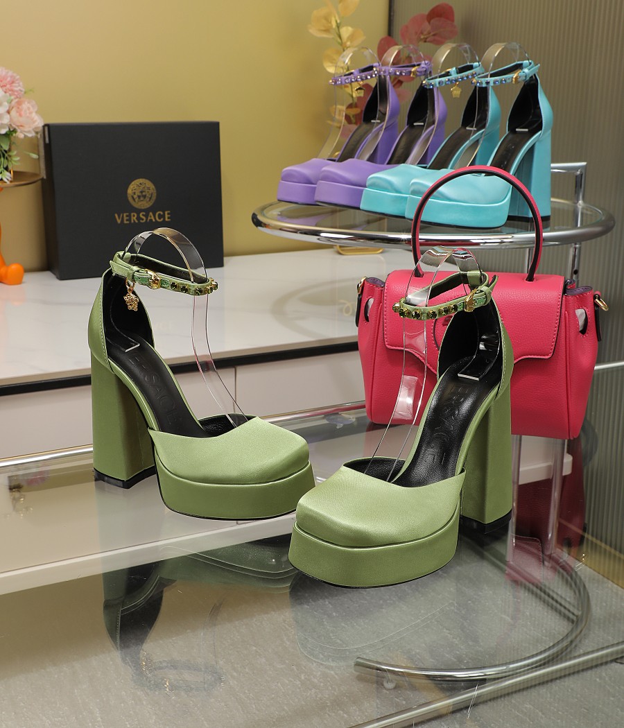 Precio de fábrica: suela de goma m, suela de cuero 295m. Yardage: 34-42 Versace nuevos zapatos de ta