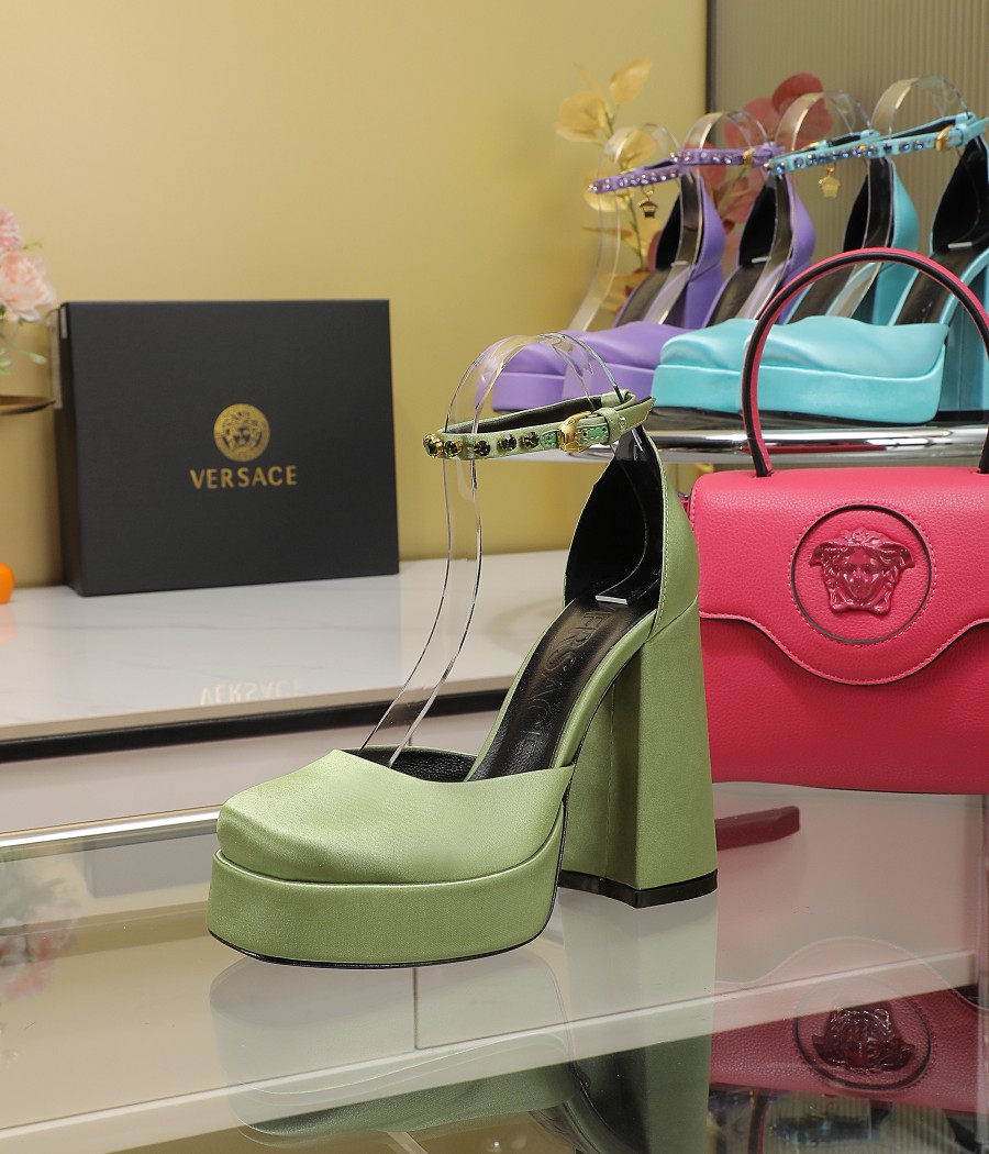 Precio de fábrica: suela de goma m, suela de cuero 295m. Yardage: 34-42 Versace nuevos zapatos de ta
