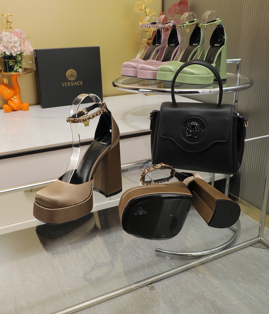 Precio de fábrica: suela de goma m, suela de cuero 295m. Yardage: 34-42 Versace nuevos zapatos de ta