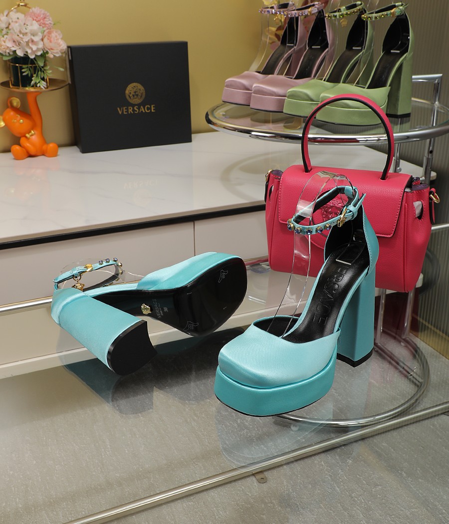 Precio de fábrica: suela de goma m, suela de cuero 295m. Yardage: 34-42 Versace nuevos zapatos de ta