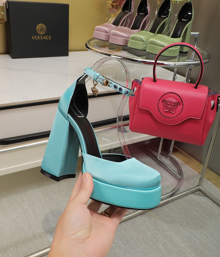 Precio de fábrica: suela de goma m, suela de cuero 295m. Yardage: 34-42 Versace nuevos zapatos de ta