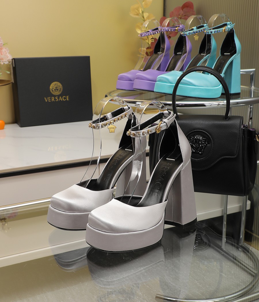 Precio de fábrica: suela de goma m, suela de cuero 295m. Yardage: 34-42 Versace nuevos zapatos de ta