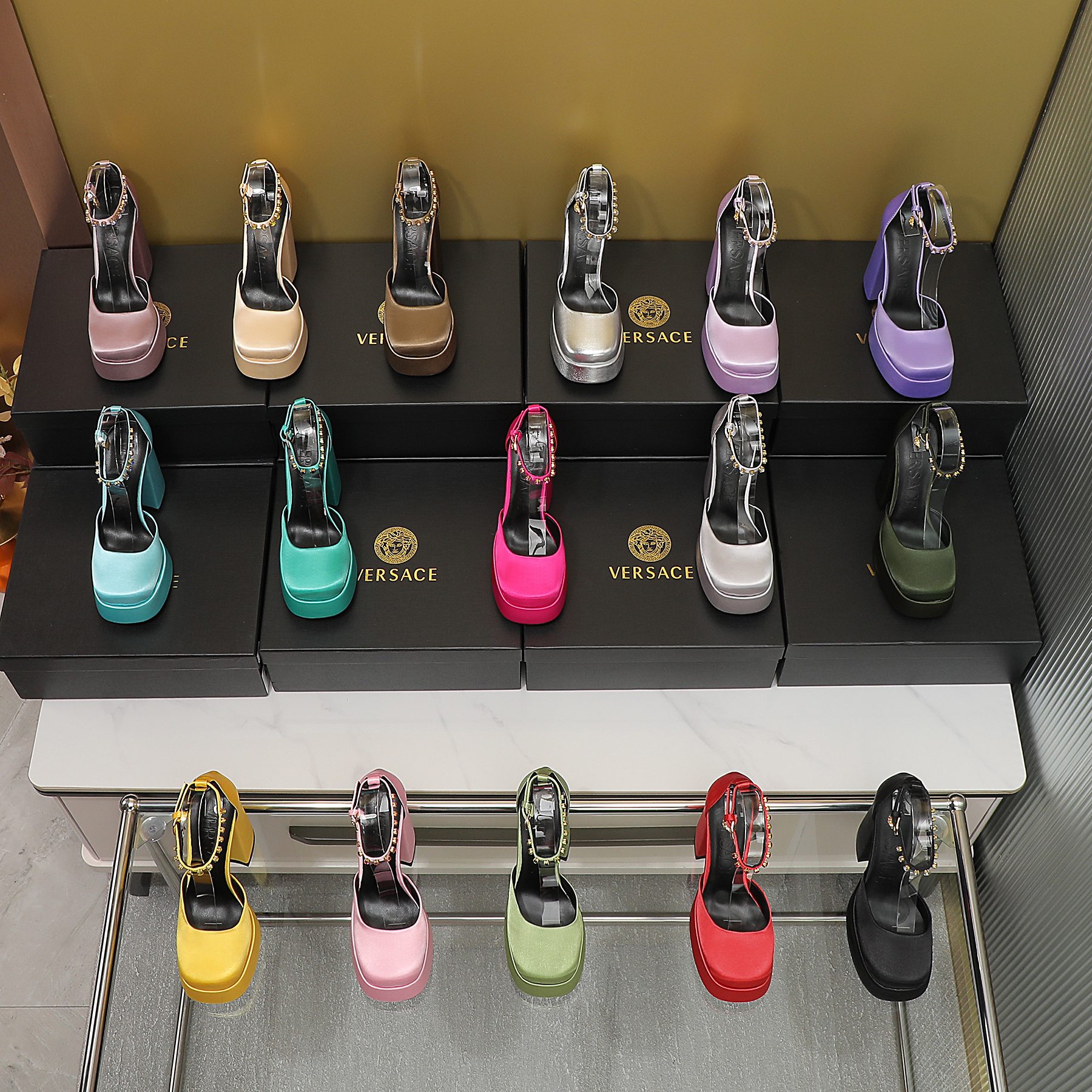 Precio de fábrica: suela de goma m, suela de cuero 295m. Yardage: 34-42 Versace nuevos zapatos de ta