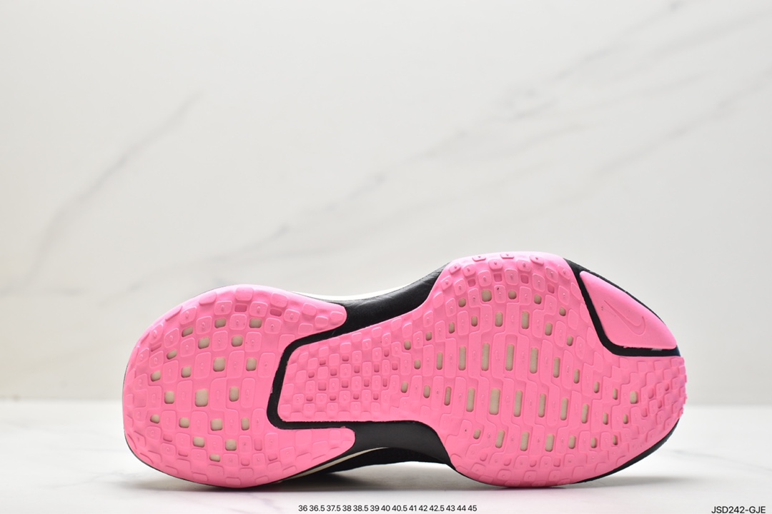 200 耐克NIKE ZOOMX INVINCIBLE RUN FK3 短跑马拉松系带系列轻量休闲运动慢跑鞋 DR2660-200